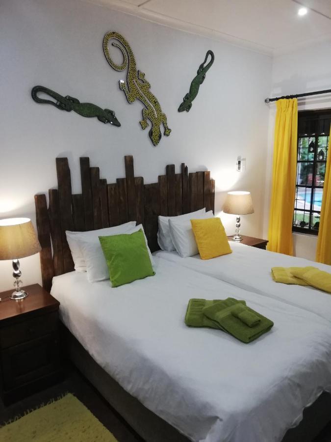 Maputaland Guest House Saint Lucia Estuary Exterior foto