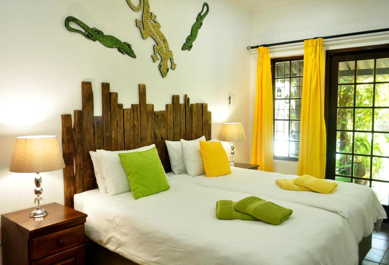 Maputaland Guest House Saint Lucia Estuary Exterior foto